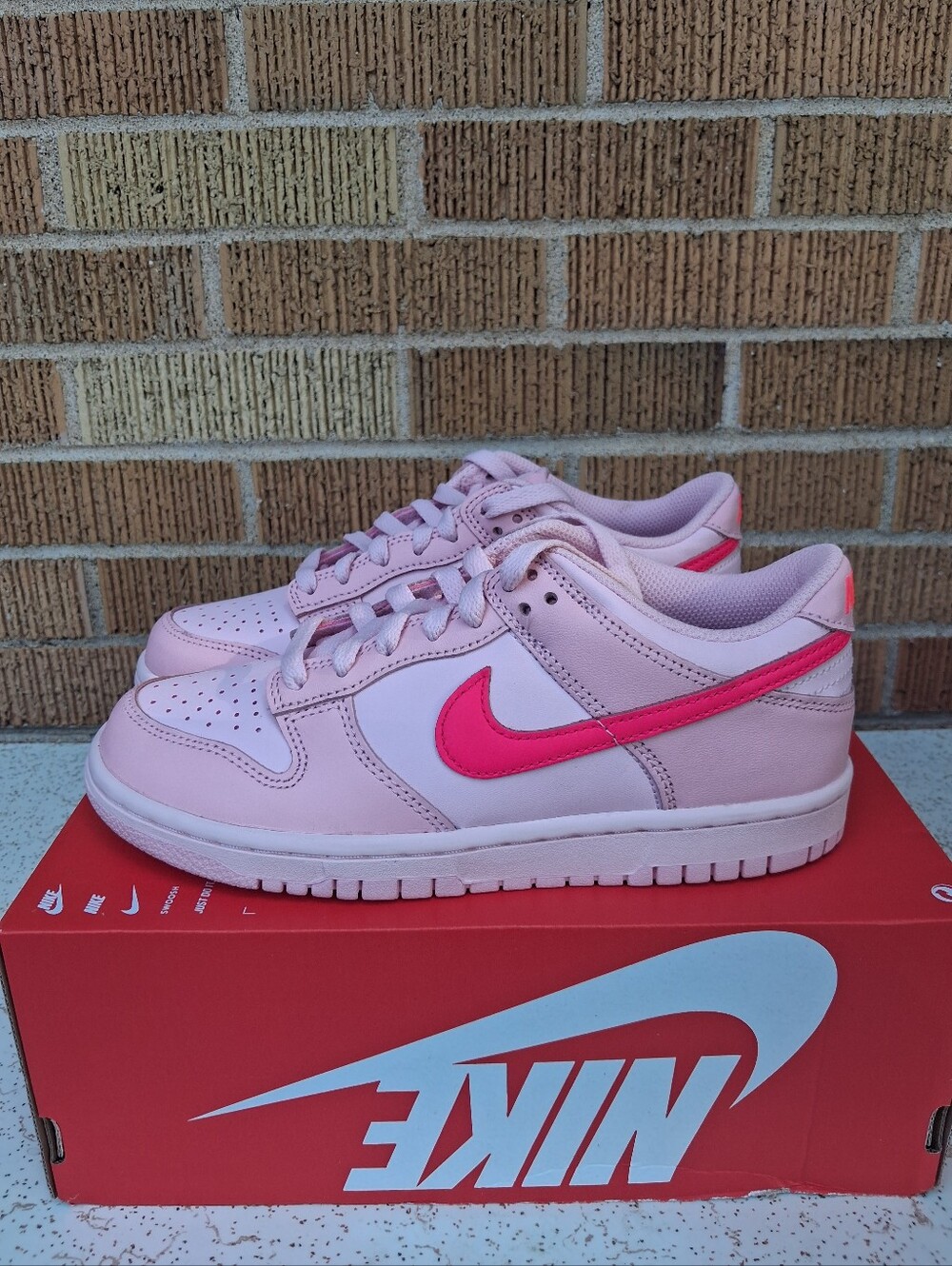 Brand New Nike Dunk Pink Gs 5.5Y Womens 7 - Picture 7 of 7